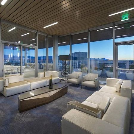 Modern Luxury 2 Bed With Panoramic City Views In Downtown La ロサンゼルス エクステリア 写真