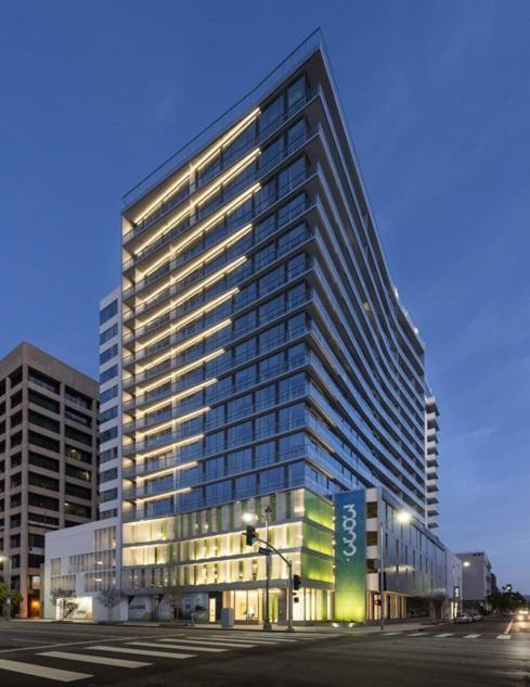 Modern Luxury 2 Bed With Panoramic City Views In Downtown La ロサンゼルス エクステリア 写真